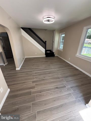 303 PARIS AVE, Brooklawn, NJ 08030
