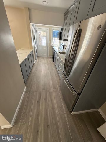 303 PARIS AVE, Brooklawn, NJ 08030