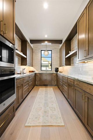 2216 Stone Mill Court, Yukon, OK 73099