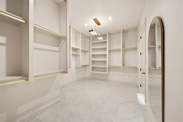 2216 Stone Mill Court, Yukon, OK 73099