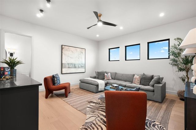 2216 Stone Mill Court, Yukon, OK 73099