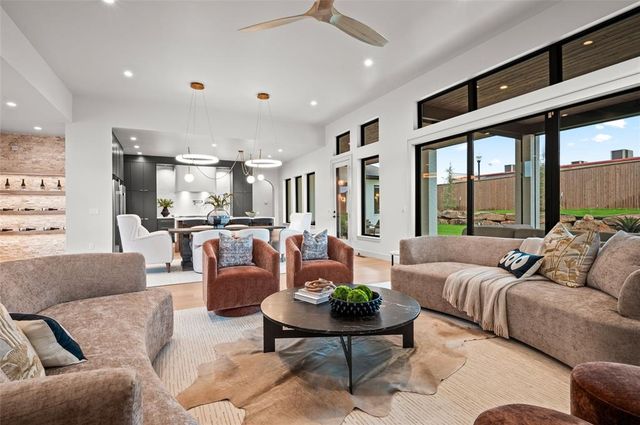 2216 Stone Mill Court, Yukon, OK 73099