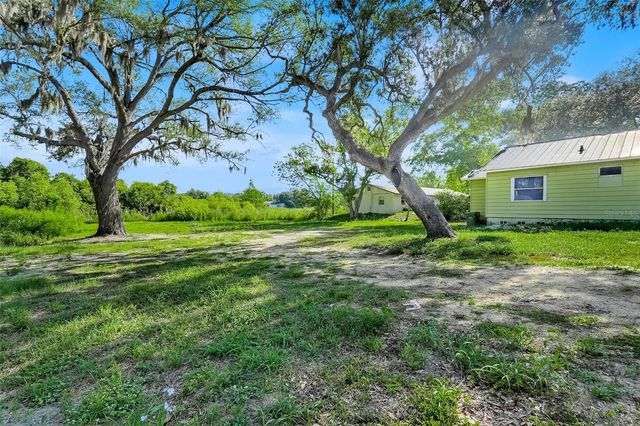 2104 SOUTH STREET, Leesburg, FL 34748