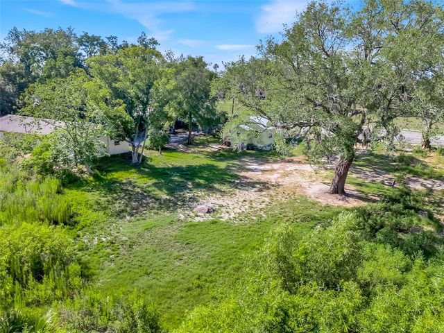 2104 SOUTH STREET, Leesburg, FL 34748