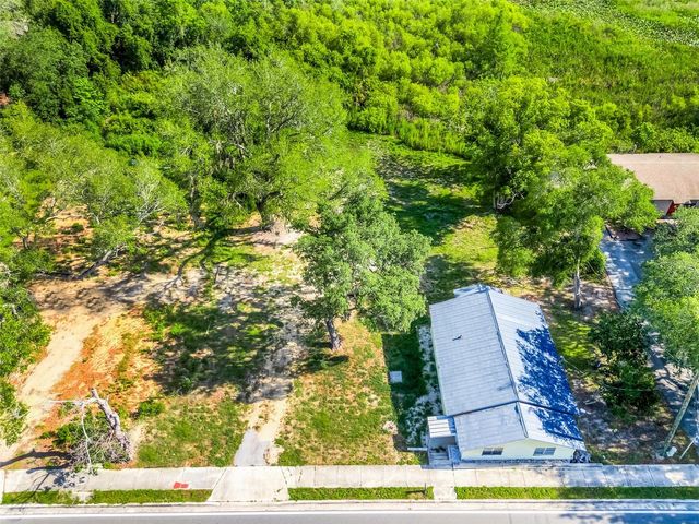 2104 SOUTH STREET, Leesburg, FL 34748