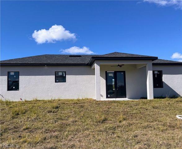 735 Worth AVE, Lehigh Acres, FL 33974