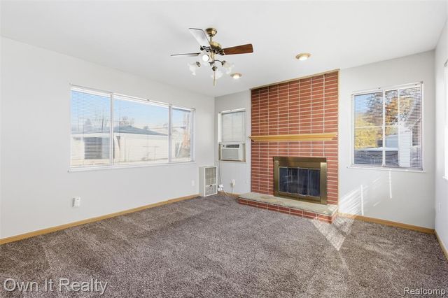 26014 Keith Street, Dearborn Heights, MI 48127