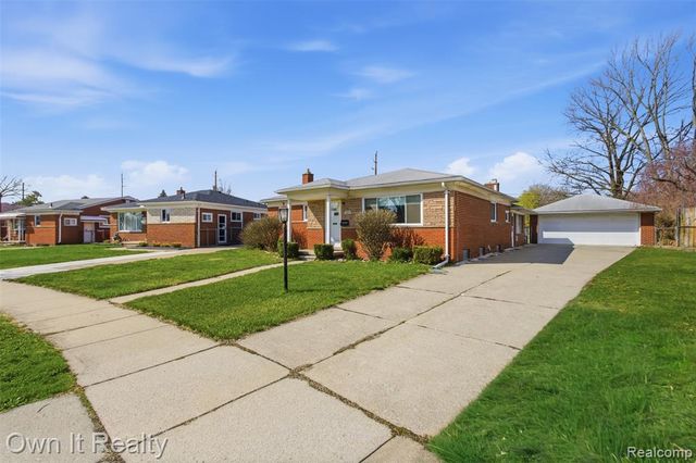 26014 Keith Street, Dearborn Heights, MI 48127