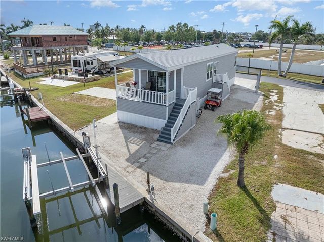 12 Galleon WAY, Fort Myers Beach, FL 33931