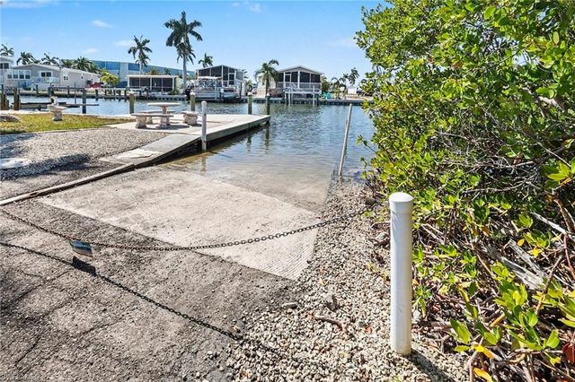 12 Galleon WAY, Fort Myers Beach, FL 33931