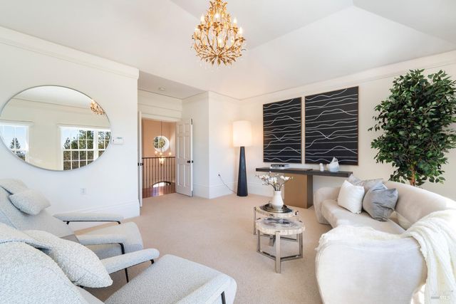 335 Pine Breeze Dr, Angwin, CA 94508