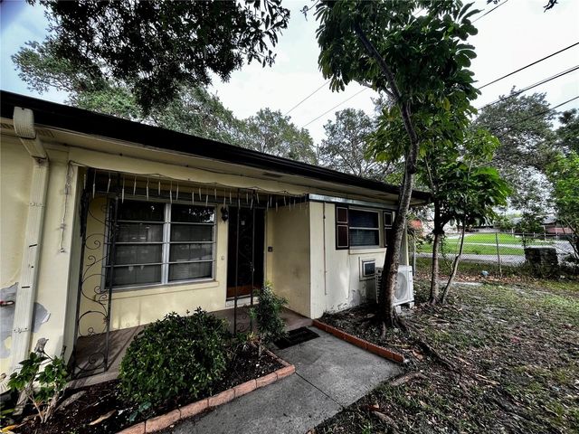 1411 KENNYWOOD DRIVE Apt B, Largo, FL 33770