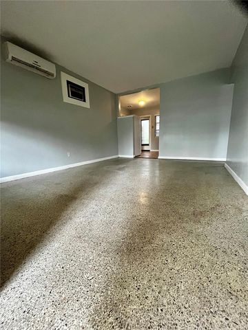 1411 KENNYWOOD DRIVE Apt B, Largo, FL 33770