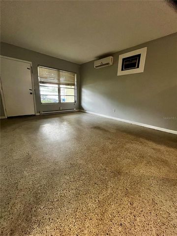 1411 KENNYWOOD DRIVE Apt B, Largo, FL 33770