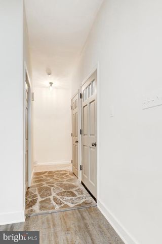 904 S CHESTER RD, West Chester, PA 19382