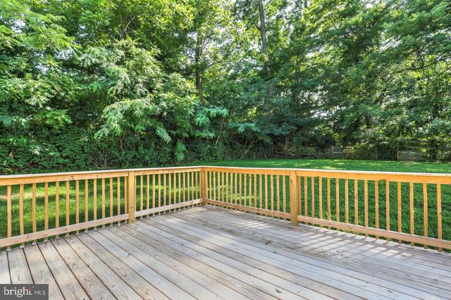 904 S CHESTER RD, West Chester, PA 19382