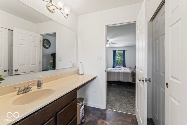 2335 Trefoil Drive, Plainfield, IN 46168