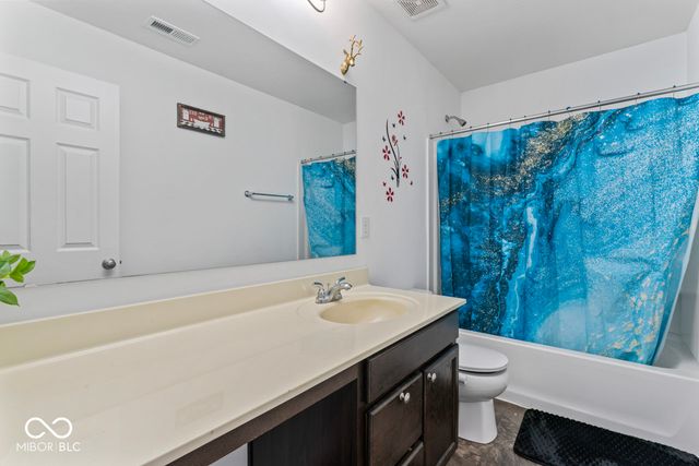 2335 Trefoil Drive, Plainfield, IN 46168