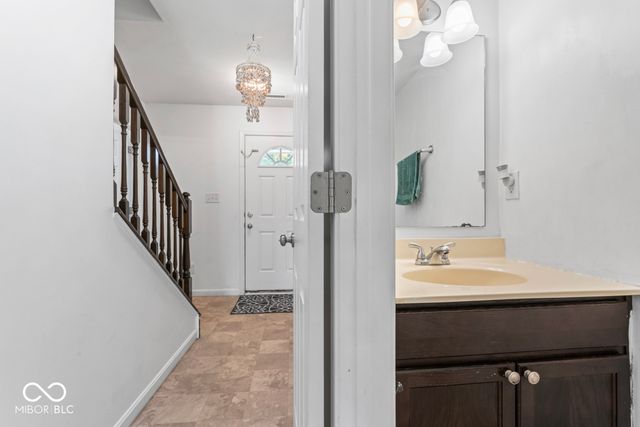 2335 Trefoil Drive, Plainfield, IN 46168