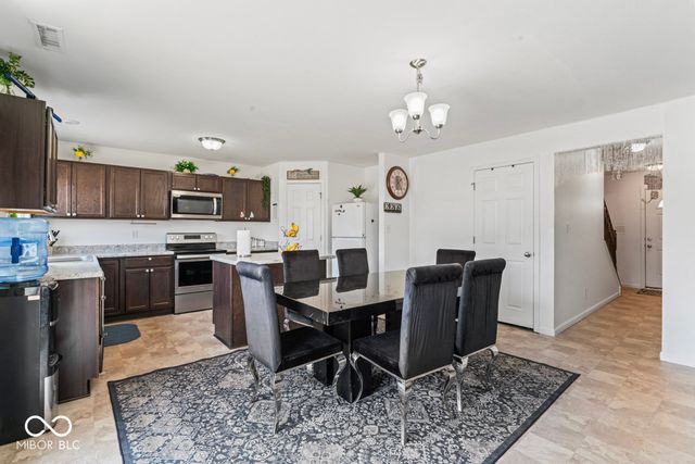 2335 Trefoil Drive, Plainfield, IN 46168