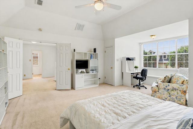 25142 Flying Arrow, San Antonio, TX 78258