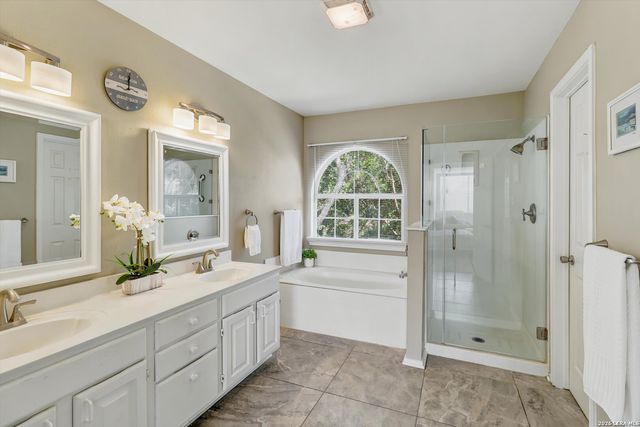 25142 Flying Arrow, San Antonio, TX 78258