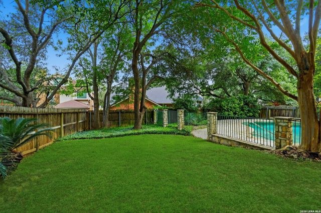25142 Flying Arrow, San Antonio, TX 78258