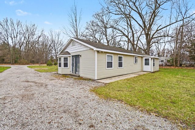 3245 138th Avenue, Hamilton, MI 49419