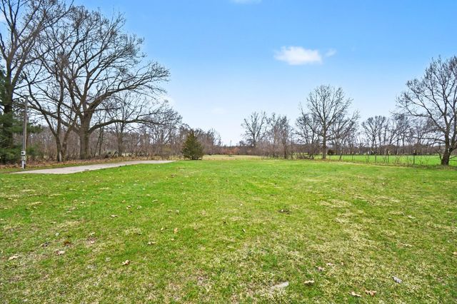 3245 138th Avenue, Hamilton, MI 49419