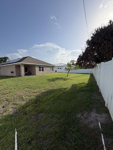 103 SW Oakridge Drive, Port St. Lucie, Port St Lucie, FL 34984