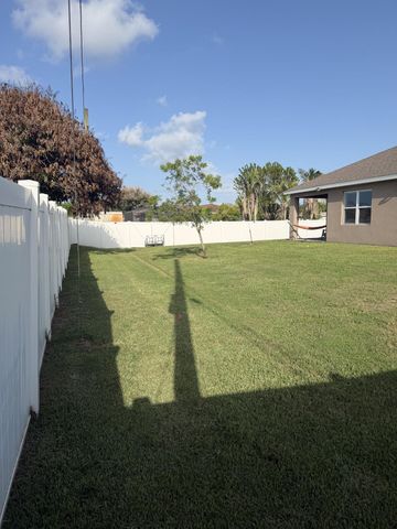 103 SW Oakridge Drive, Port St. Lucie, Port St Lucie, FL 34984