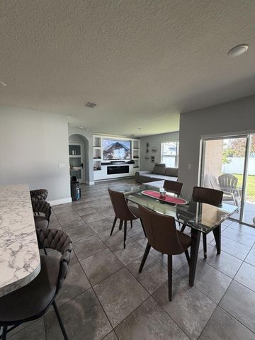 103 SW Oakridge Drive, Port St. Lucie, Port St Lucie, FL 34984
