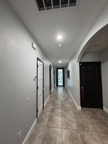 103 SW Oakridge Drive, Port St. Lucie, Port St Lucie, FL 34984