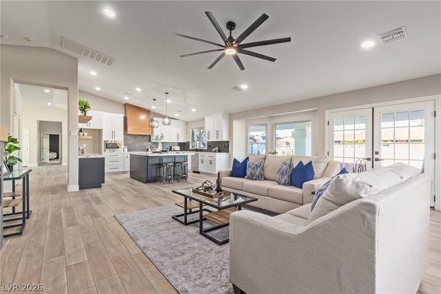 4785 North Grand Canyon Drive, Las Vegas, NV 89129