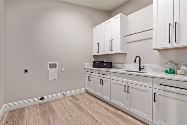 4785 North Grand Canyon Drive, Las Vegas, NV 89129