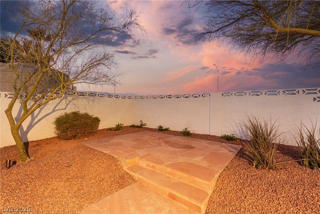 4785 North Grand Canyon Drive, Las Vegas, NV 89129