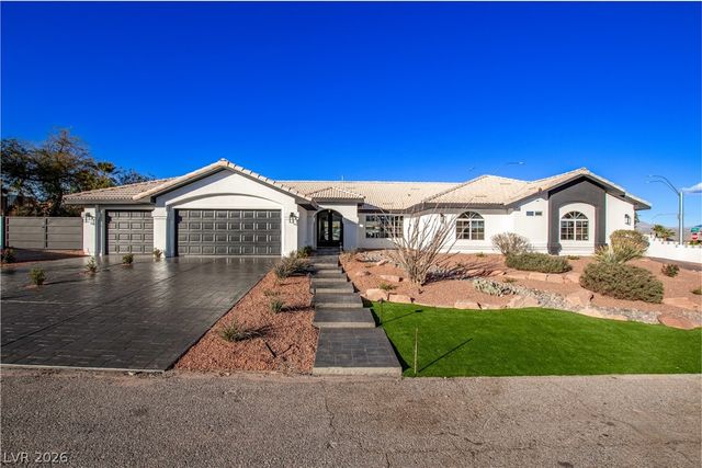 4785 North Grand Canyon Drive, Las Vegas, NV 89129