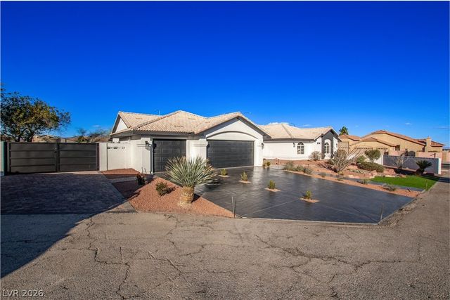 4785 North Grand Canyon Drive, Las Vegas, NV 89129