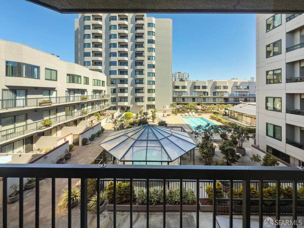 601 Van Ness Avenue 71, San Francisco, CA 94102