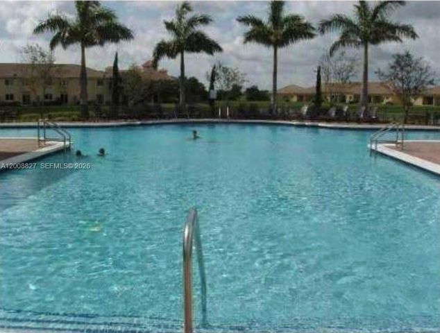 1575 NE 33rd Ave 106-9, Homestead, FL 33033
