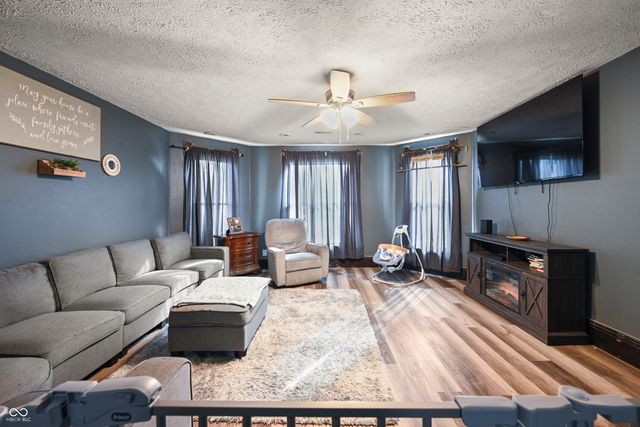 52 W Poplar Street, North Vernon, IN 47265