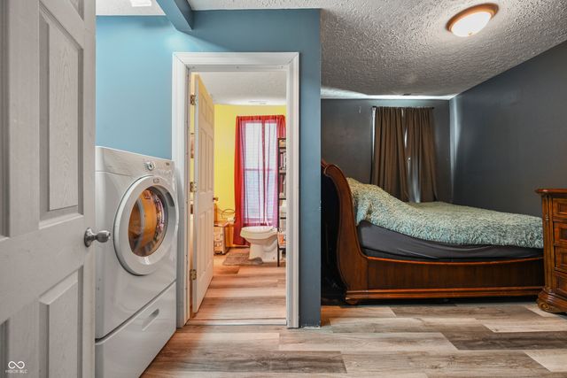 52 W Poplar Street, North Vernon, IN 47265