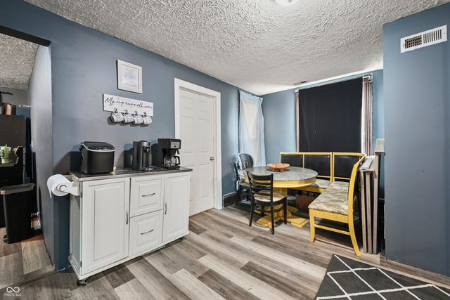 52 W Poplar Street, North Vernon, IN 47265