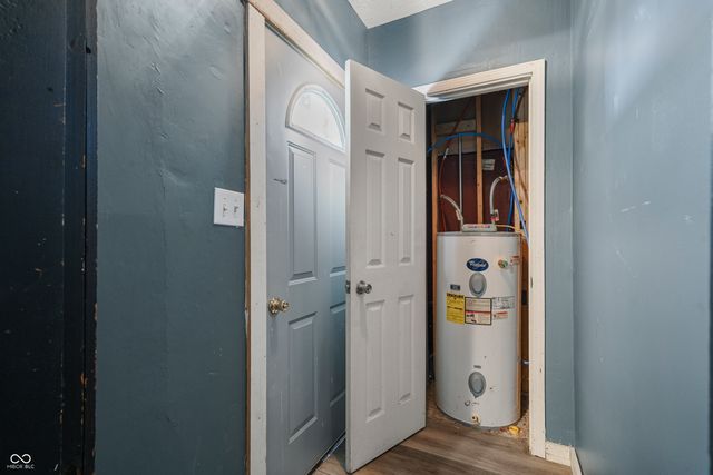 52 W Poplar Street, North Vernon, IN 47265