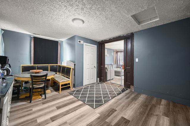 52 W Poplar Street, North Vernon, IN 47265