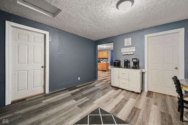 52 W Poplar Street, North Vernon, IN 47265