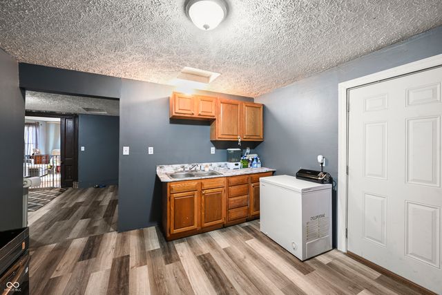 52 W Poplar Street, North Vernon, IN 47265