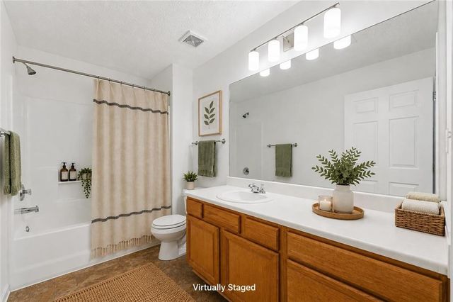 6955 Satterlee Woods Lane, Austell, GA 30168