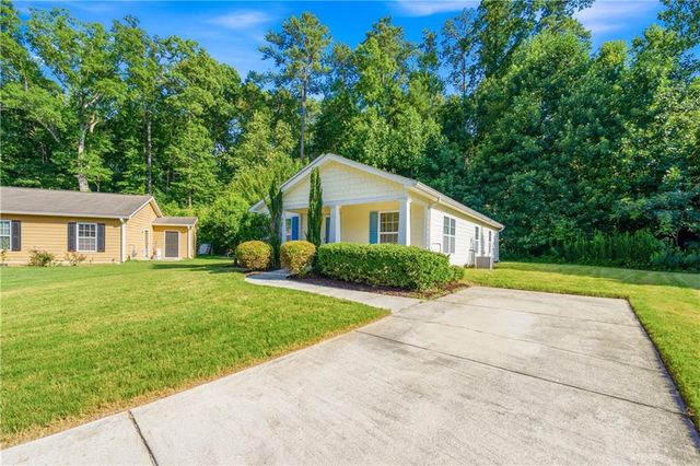 6955 Satterlee Woods Lane, Austell, GA 30168