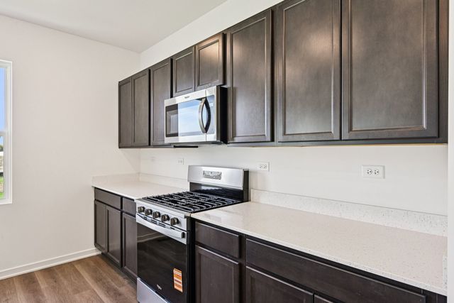 3006 Old Castle Road, Joliet, IL 60435